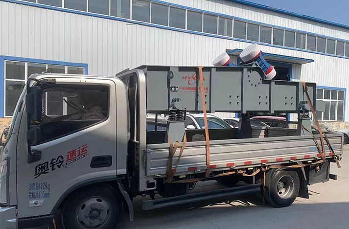 直線篩的電機安裝位置有幾種？有什么區(qū)別